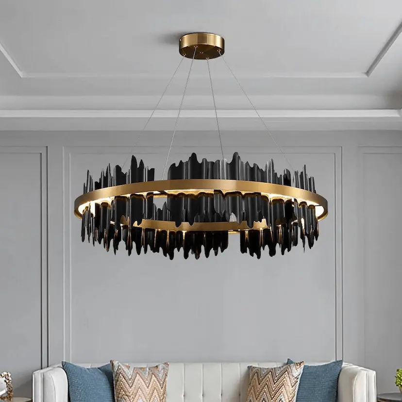 Chandeliers & Wall Lights